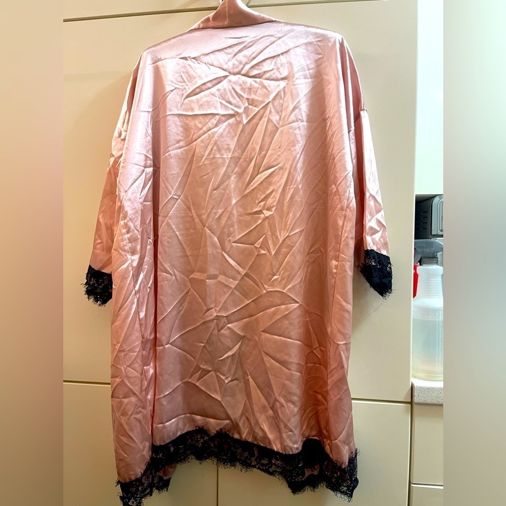 Set Of 2 Silk Satin Robe Wedding Kimono Dressing Gown Sleepwear Bathrobe Size M - Picture 4 of 12